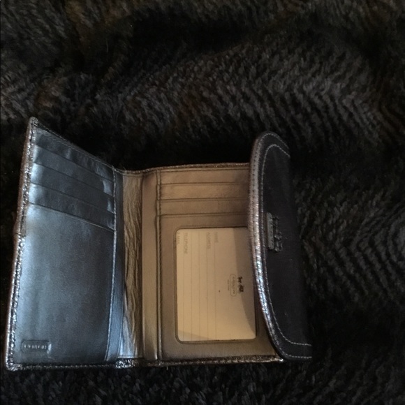 COACH bag and wallet - Picture 4 of 4